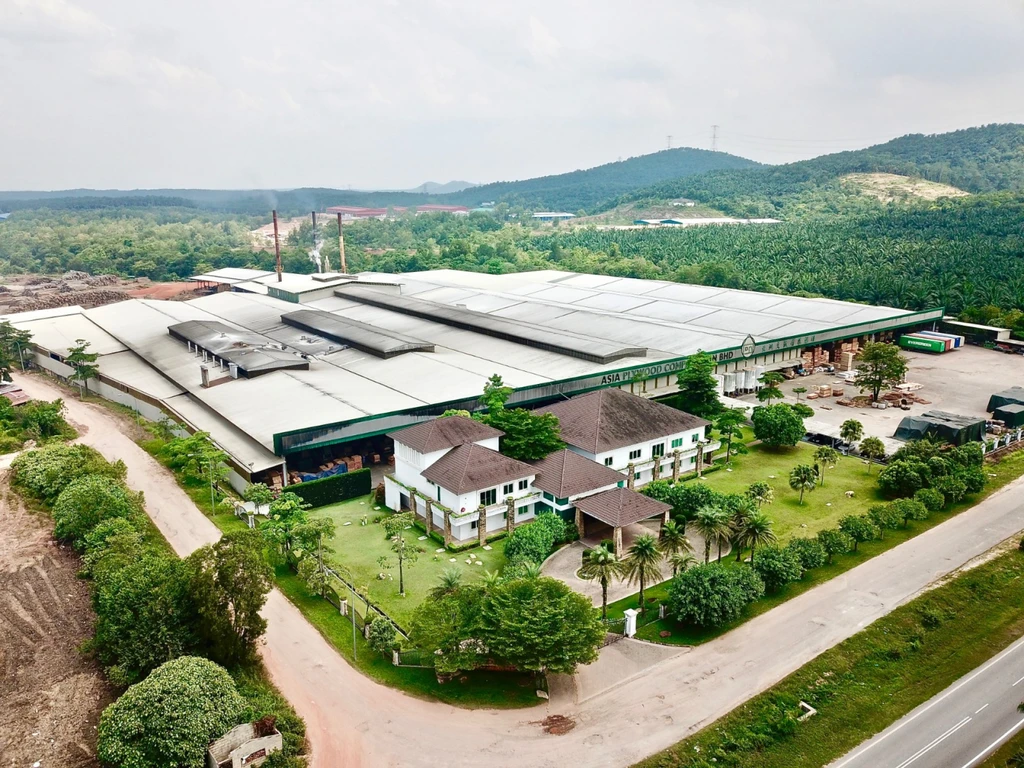 Aerial view of the Asia Plywood Company manufacturing plant in Malaysia
